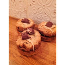 Sandwich Cookie